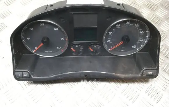 Volkswagen Golf V Speedometer (instrument cluster) A2C53164682 1K0920963B