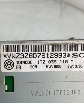 Volkswagen Touran I CD/DVD changer 1T0035110A VWZ3Z8D7612983
