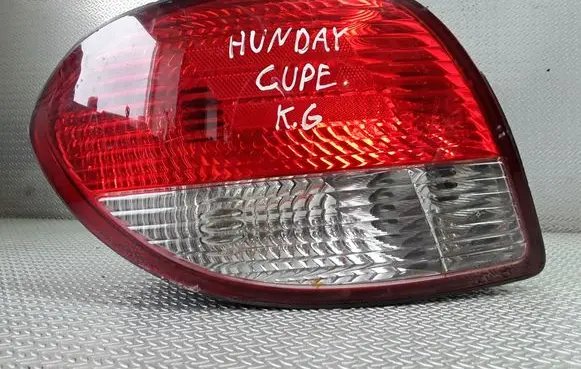 Hyundai Coupe Rear/tail lights