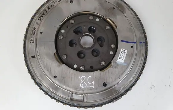 Nissan Qashqai Clutch set kit 123107079R