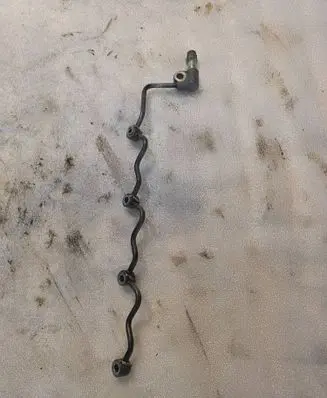 Toyota Corolla Verso AR10 Fuel main line pipe