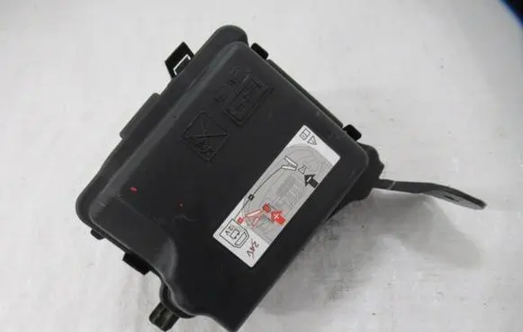 Citroen C4 Cactus Fuse box set 9671941780