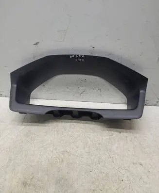 Volvo V70 Dashboard trim