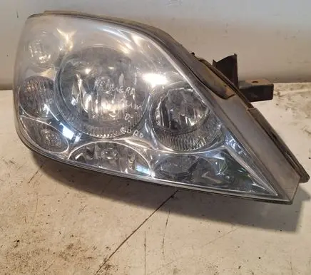 Nissan Primera Headlight/headlamp 237598