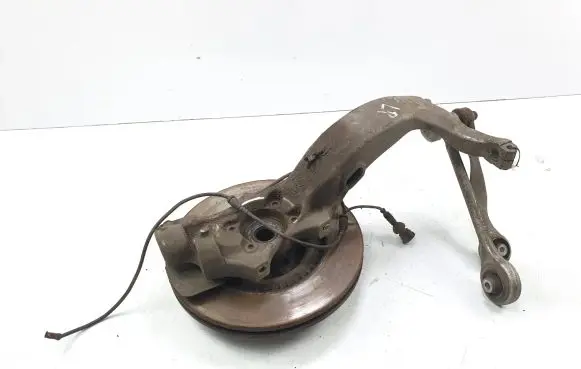 Audi A8 S8 D2 4D Front wheel hub spindle knuckle