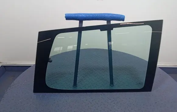 Fiat Ulysse Rear side window
