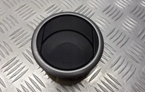 Mazda 3 I Dashboard air vent grill cover trim 
