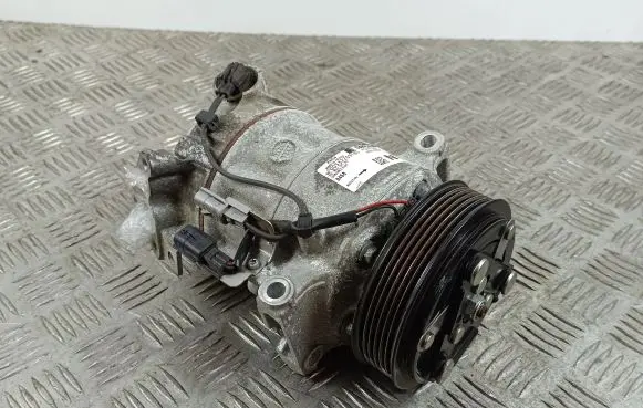 Nissan Qashqai J12 Air conditioning (A/C) compressor (pump) 003322091B5
