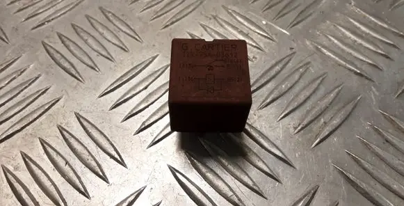 Renault Clio II Other relay 03612