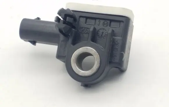 Skoda Fabia Mk2 (5J) Airbag deployment crash/impact sensor 6R0959351A 100306200