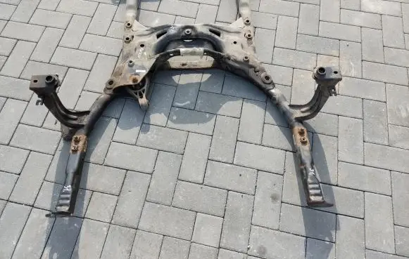 Mini Cooper Countryman R60 Front subframe 9807743
