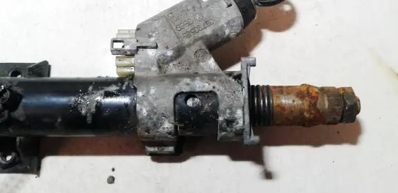 Volkswagen Golf III Ignition lock 357905851