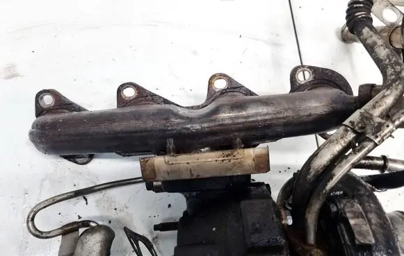 Renault Laguna III Exhaust manifold 