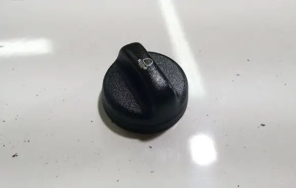Dacia Sandero Light switch 8200299460