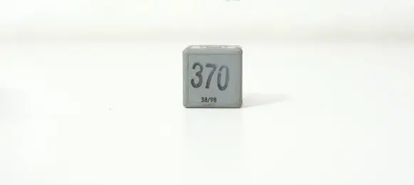 Audi A4 S4 B6 8E 8H Other relay 8D0951253