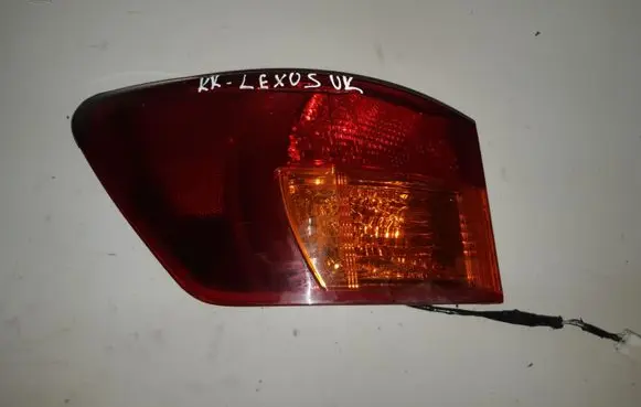 Lexus IS 220D-250-350 Rear/tail lights