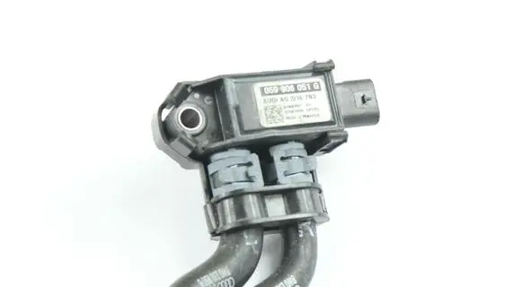 Audi A4 S4 B9 Air pressure sensor 059906051G