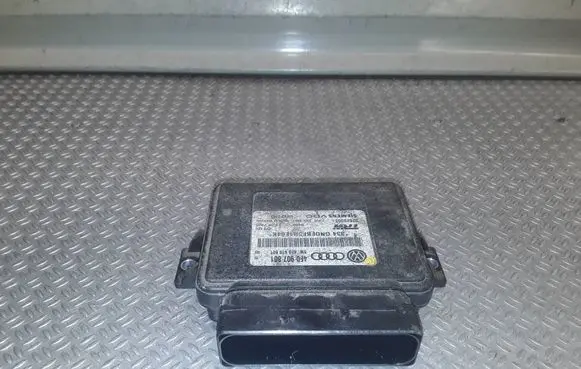Audi A6 S6 C6 4F Hand brake control module 4F0907801