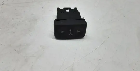 Land Rover Freelander Central locking switch button YUF101530LNF