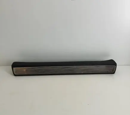 Mercedes-Benz S C217 Front sill trim cover A2226808135