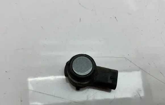 Audi A3 S3 8V Parking PDC sensor 5Q0919275 LZ7S