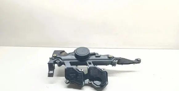 Nissan Qashqai+2 Oil breather separator 8200673395