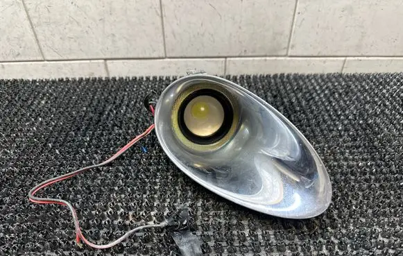 Front fog light trim/grill