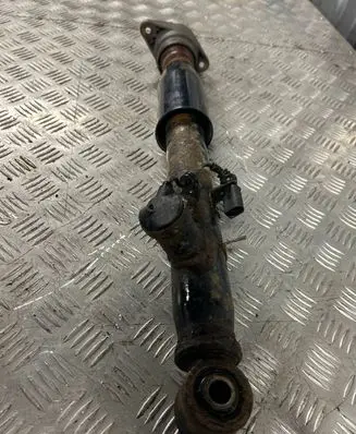 Audi A6 S6 C6 4F Rear shock absorber/damper 4F0616032J 05W493 33504101