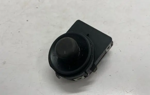 Opel Astra J Wing mirror switch 13271827
