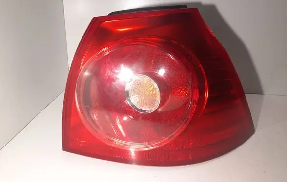 Volkswagen Golf V Rear/tail lights 1K6945096E