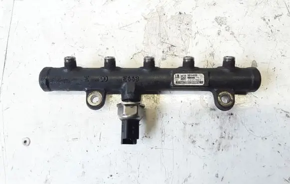 Fuel main line pipe