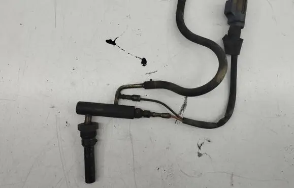 Ford Kuga II Fuel injector CV619T540AA