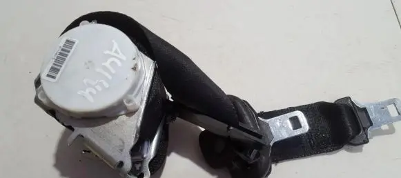 Ford Galaxy Rear seatbelt 6G9N611B68 6G9N-611B68