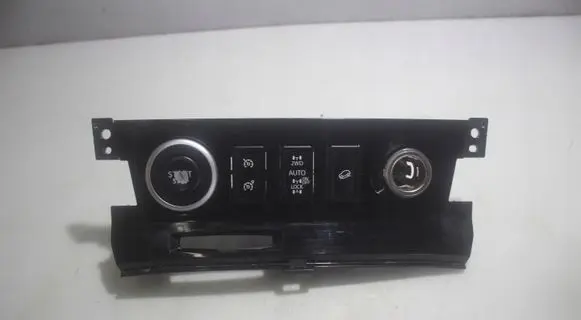 Engine start stop button switch