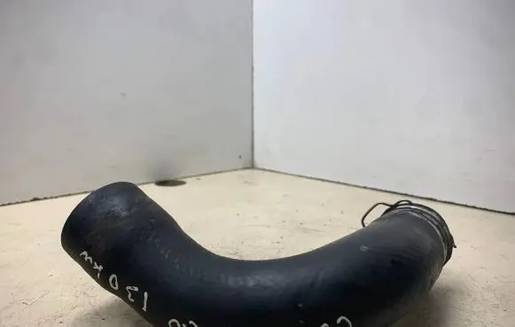 Toyota Corolla Verso AR10 Intercooler hose/pipe