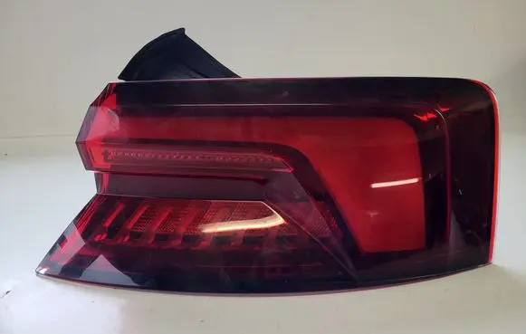 Audi A5 Tailgate rear/tail lights