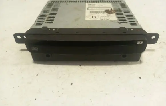 Nissan Primera CD/DVD changer 28185BA010 PN2646F CL064940015527