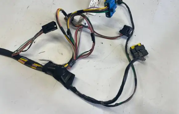 Renault Grand Modus Front door wiring loom/harness boot 241248605R