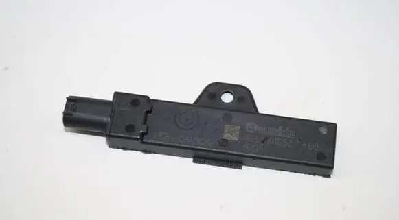 BMW X7 G07 Keyless system antenna 5A1D0B2