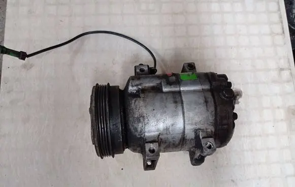 Audi A4 S4 B5 8D Air conditioning (A/C) compressor (pump) 5062310381