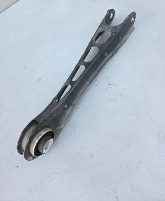 Chevrolet Camaro Rear control arm 84337449