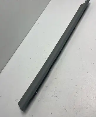 Chrysler Sebring (JS) Front sill trim cover OXQ88TRMA