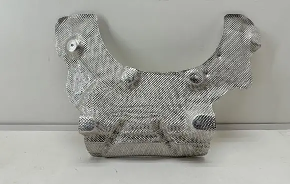 BMW 7 G11 G12 Heat shield in engine bay 7340208