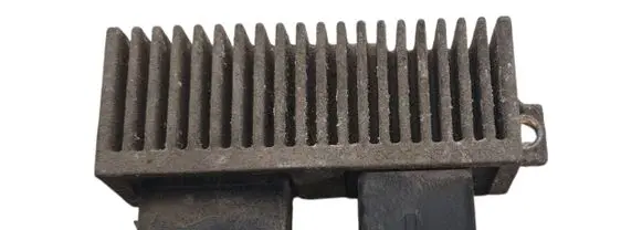 Renault Scenic III - Grand scenic III Glow plug pre-heat relay 8200558438A RCS812 8200558438