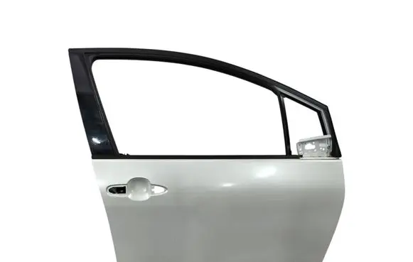 Toyota Prius (XW50) Front door