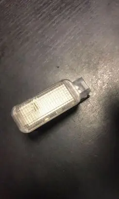 Volkswagen PASSAT B5 Number plate light 3b0947415b