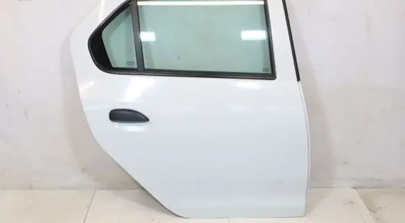 Dacia Logan II Rear door