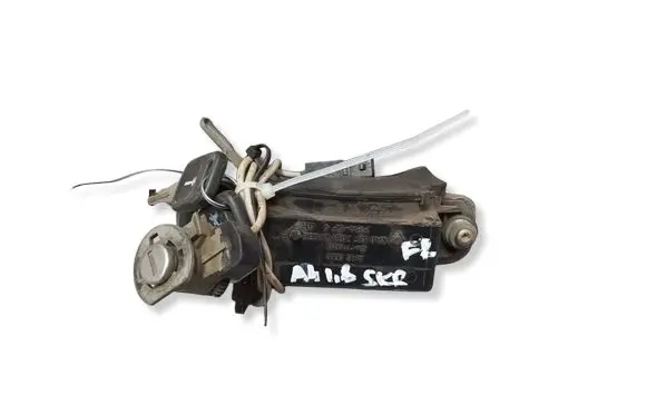 Audi A4 S4 B5 8D Front door exterior handle 4A0837206