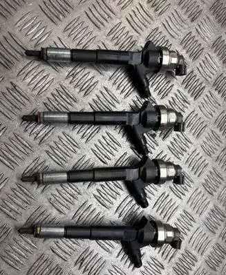 Opel Astra H Fuel injectors set 8973762701 06K45399
