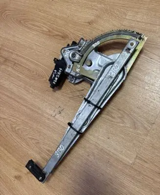 KIA Sorento Rear door window regulator with motor XH102PA